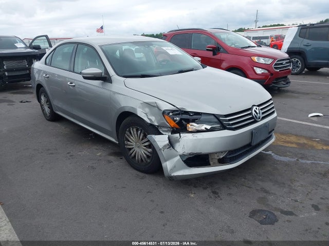 2014 Volkswagen Passat 2.5l S მანქანა იყიდება აუქციონზე, vin: 1VWAP7A32EC026992, აუქციონის ნომერი: 45614531