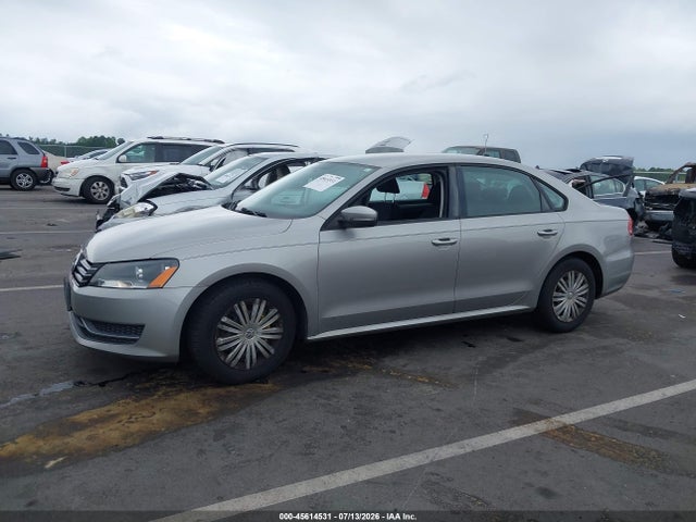 2014 Volkswagen Passat 2.5l S მანქანა იყიდება აუქციონზე, vin: 1VWAP7A32EC026992, აუქციონის ნომერი: 45614531