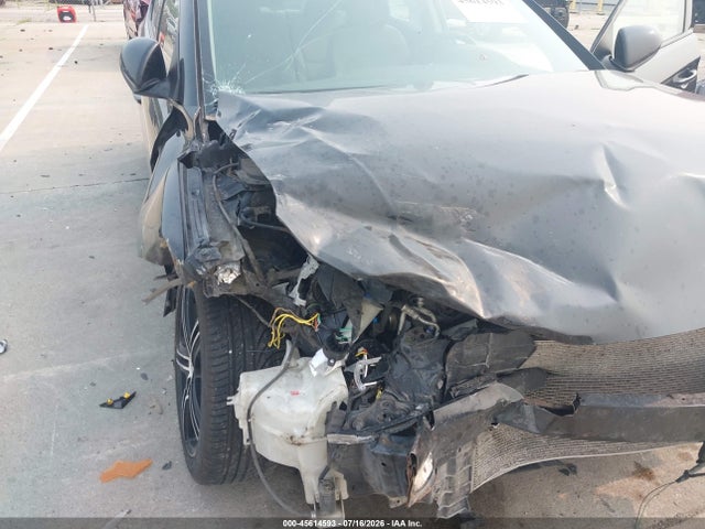 5NPD74LF9HH068560 Hyundai ELANTRA SE