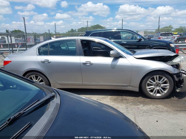 45614631 :رقم المزاد ، KMHGC4DEXAU096826 vin ، 2010 Hyundai Genesis 3.8 مزاد بيع