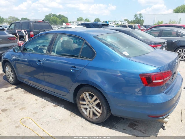 2018 Volkswagen Jetta 1.4t S მანქანა იყიდება აუქციონზე, vin: 3VW2B7AJ0JM258131, აუქციონის ნომერი: 45614632