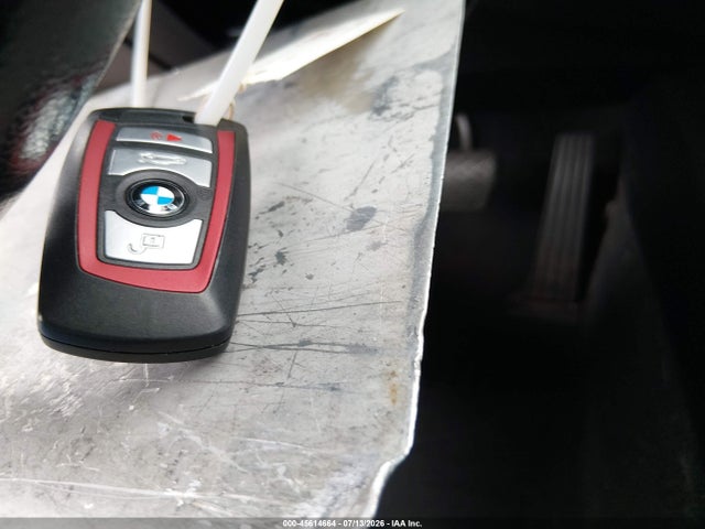 WBA8B9G32HNU52349 BMW 3 Series 330i
