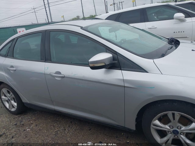 Ford FOCUS SE 2014 1FADP3F21EL324383 Image 13