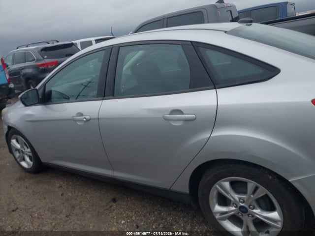 Ford FOCUS SE 2014 1FADP3F21EL324383 Image 14