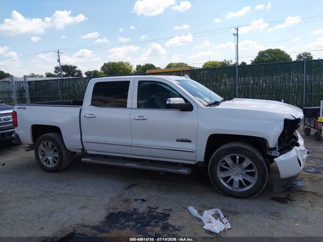3GCUKTEC8HG111063 Chevrolet Silverado 1500 High Country