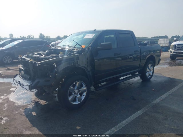 3C6RR7KTXHG646285 RAM 1500 Express 4x4 5&#039;7 Box
