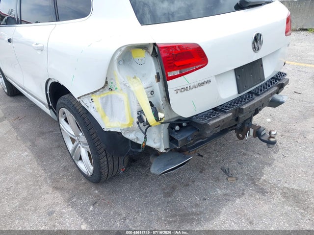 2016 Volkswagen Touareg Tdi Executive მანქანა იყიდება აუქციონზე, vin: WVGEP9BPXGD004877, აუქციონის ნომერი: 45614749