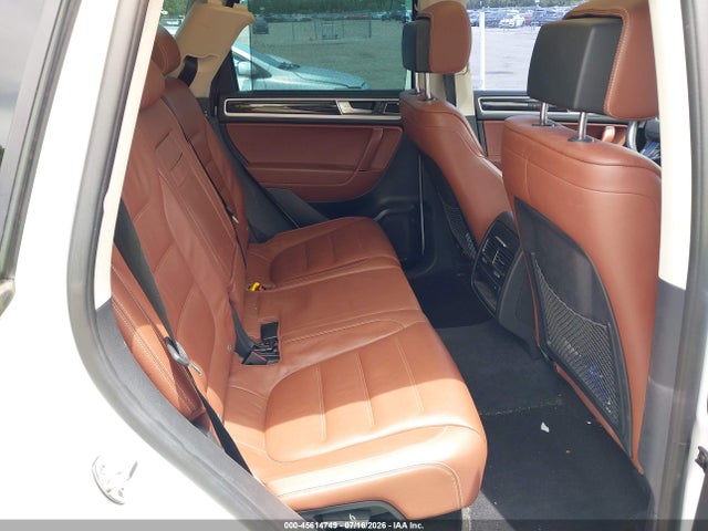 2016 Volkswagen Touareg Tdi Executive მანქანა იყიდება აუქციონზე, vin: WVGEP9BPXGD004877, აუქციონის ნომერი: 45614749