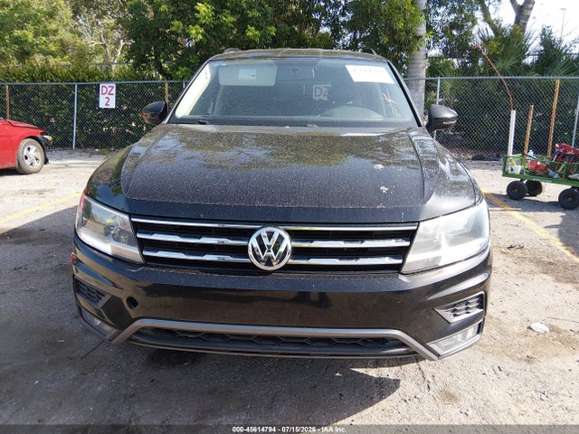 Продажа на аукционе авто 2018 Volkswagen Tiguan 2.0t S, vin: 3VV1B7AX4JM015247, номер лота: 45614794