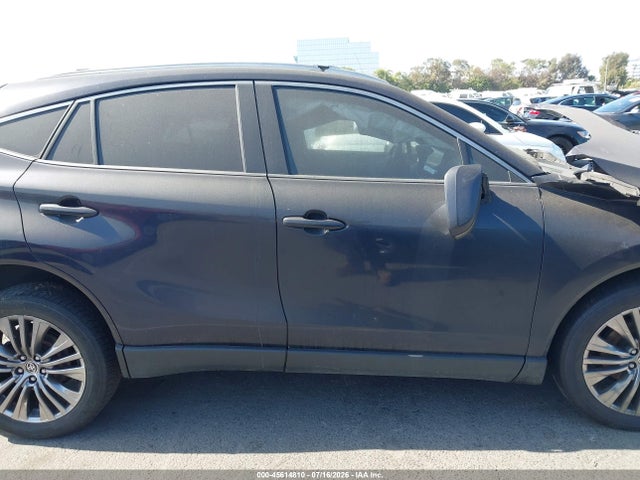 JTEAAAAH9RJ179041 Toyota Venza Xle