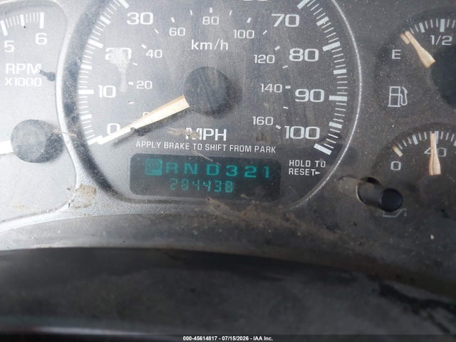 2002 Gmc Sierra 1500 Sle მანქანა იყიდება აუქციონზე, vin: 2GTEK19T521267791, აუქციონის ნომერი: 45614817
