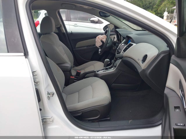 Продаж на аукціоні авто 2016 Chevrolet Cruze Limited 1lt Auto, vin: 1G1PE5SB6G7147851, номер лоту: 45614825