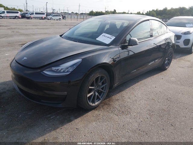 Tesla Model 3 Long Range 2021 5YJ3E1EB4MF836707 Image 2