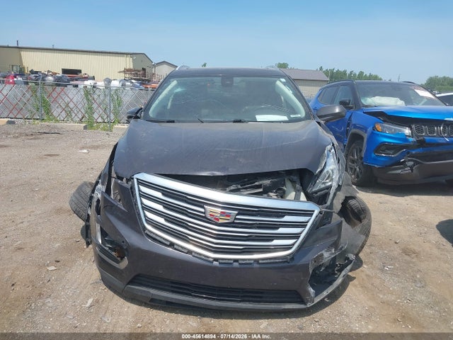 45614894 :رقم المزاد ، 1GYKNDRSXHZ172527 vin ، 2017 Cadillac Xt5 Luxury مزاد بيع