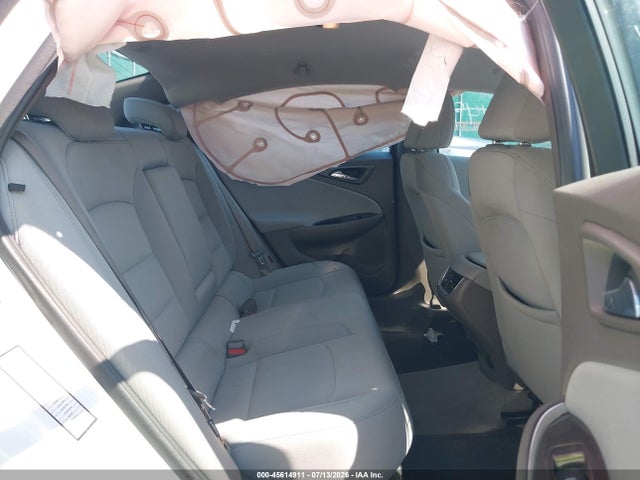 45614911 :رقم المزاد ، 1G1ZD5ST1NF109905 vin ، 2022 Chevrolet Malibu Fwd Lt مزاد بيع