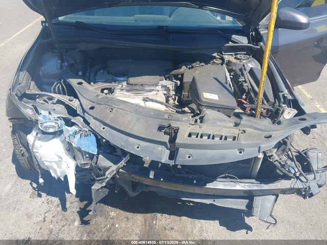 45614935 :رقم المزاد ، 4T1BF1FK6HU672568 vin ، 2017 Toyota Camry Se مزاد بيع