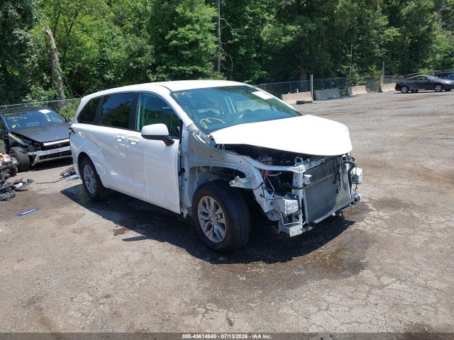 Aukcja sprzedaży 2024 Toyota Sienna Le, vin: 5TDKRKECXRS207261, numer aukcji: 45614940