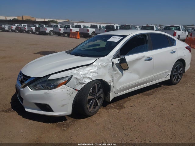 Nissan Altima 2.5 Sr 2017 1N4AL3AP2HN324435 Image 2