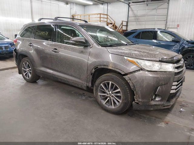 45614978 :رقم المزاد ، 5TDJZRFH8KS576804 vin ، 2019 Toyota Highlander Xle مزاد بيع