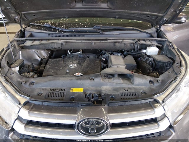 45614978 :رقم المزاد ، 5TDJZRFH8KS576804 vin ، 2019 Toyota Highlander Xle مزاد بيع