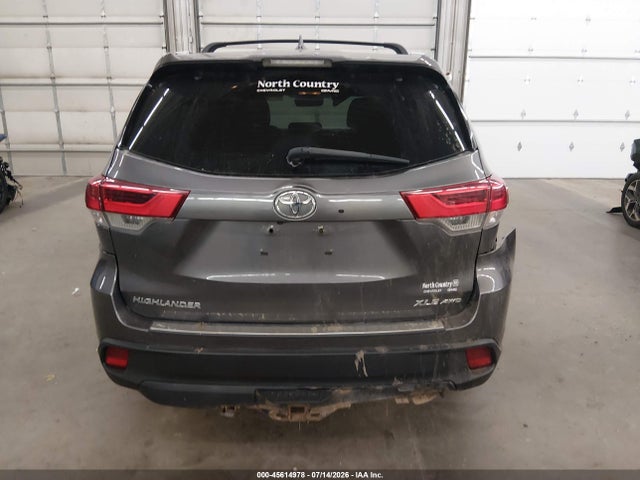 45614978 :رقم المزاد ، 5TDJZRFH8KS576804 vin ، 2019 Toyota Highlander Xle مزاد بيع