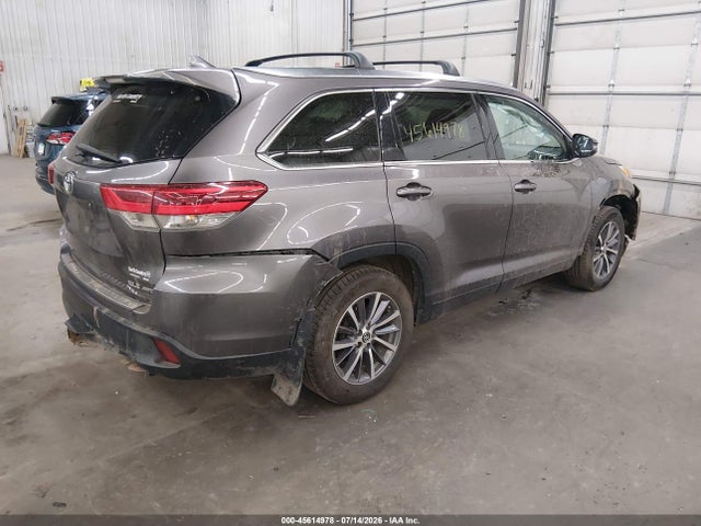 45614978 :رقم المزاد ، 5TDJZRFH8KS576804 vin ، 2019 Toyota Highlander Xle مزاد بيع