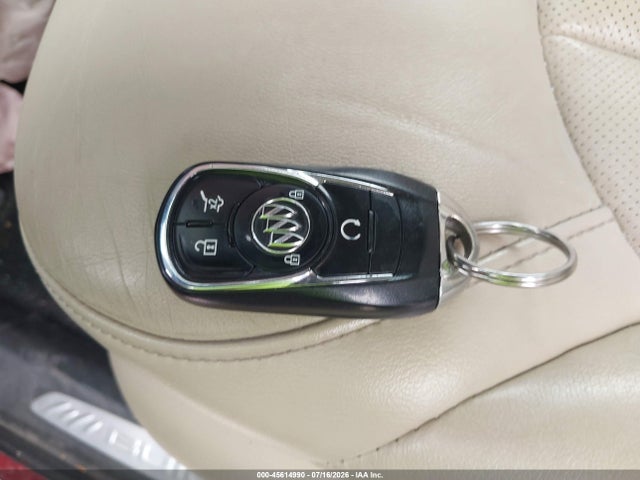 2017 Buick Envision Essence მანქანა იყიდება აუქციონზე, vin: LRBFXDSA7HD063117, აუქციონის ნომერი: 45614990