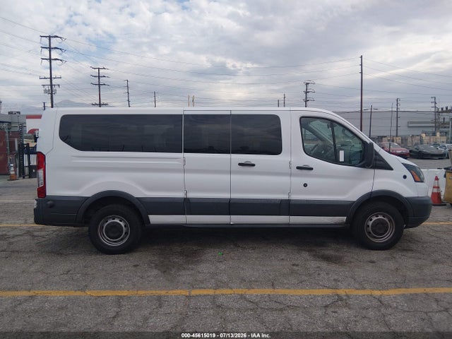 1FBZX2ZM1JKB18850 Ford Transit-350 Xl