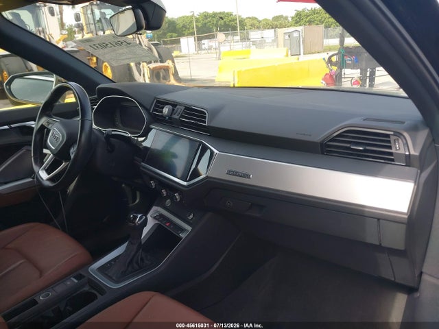 Aukcja sprzedaży 2020 Audi Q3 Premium 45 Tfsi Quattro Tiptronic, vin: WA1AECF30L1093930, numer aukcji: 45615031