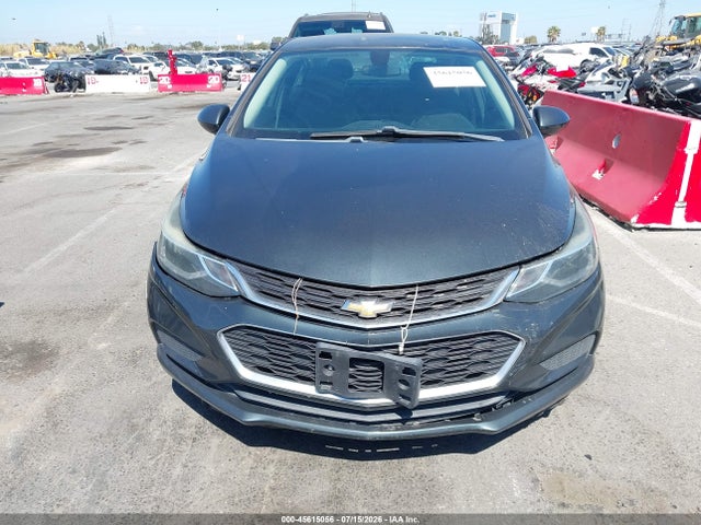 1G1BE5SM0J7216195 Chevrolet Cruze Lt Auto