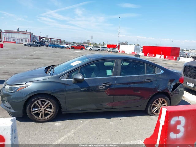 1G1BE5SM0J7216195 Chevrolet Cruze Lt Auto