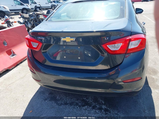 1G1BE5SM0J7216195 Chevrolet Cruze Lt Auto
