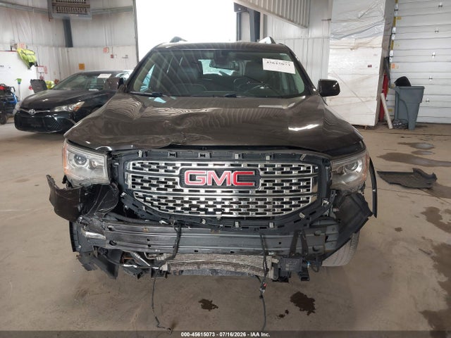 45615073 :رقم المزاد ، 1GKKNXLS0HZ121624 vin ، 2017 Gmc Acadia Denali مزاد بيع
