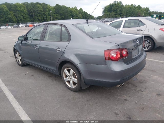 Продажа на аукционе авто 2010 Volkswagen Jetta Limited Edition, vin: 3VWRX7AJ2AM165742, номер лота: 45615180