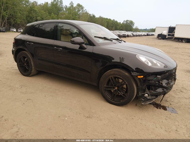 45615193 :رقم المزاد ، WP1AA2A58HLB07958 vin ، 2017 Porsche Macan مزاد بيع