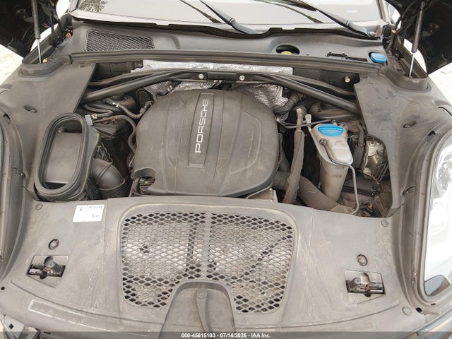 45615193 :رقم المزاد ، WP1AA2A58HLB07958 vin ، 2017 Porsche Macan مزاد بيع