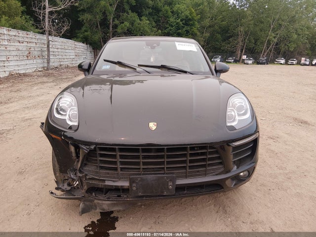 45615193 :رقم المزاد ، WP1AA2A58HLB07958 vin ، 2017 Porsche Macan مزاد بيع