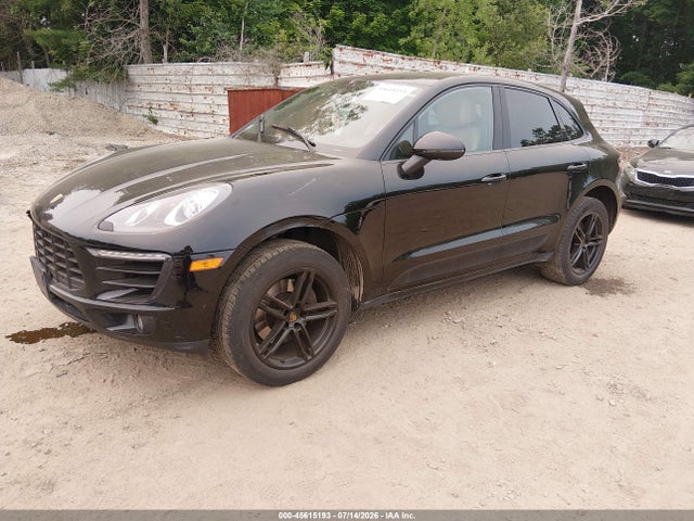 45615193 :رقم المزاد ، WP1AA2A58HLB07958 vin ، 2017 Porsche Macan مزاد بيع