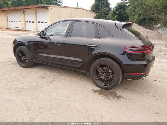 45615193 :رقم المزاد ، WP1AA2A58HLB07958 vin ، 2017 Porsche Macan مزاد بيع