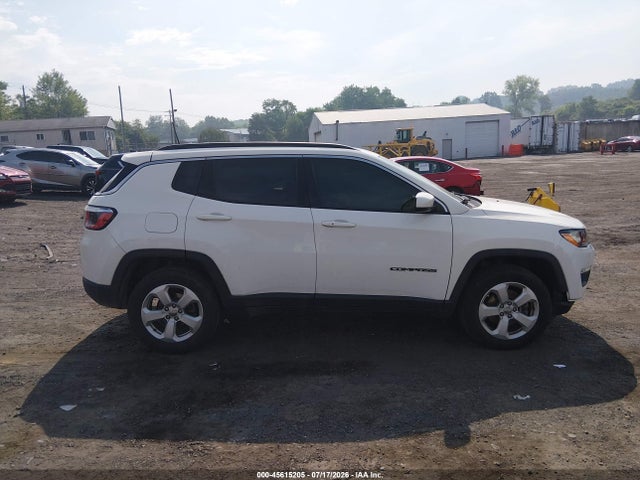 2019 Jeep Compass Latitude 4x4 მანქანა იყიდება აუქციონზე, vin: 3C4NJDBB0KT652924, აუქციონის ნომერი: 45615205