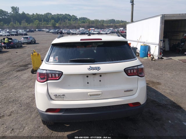 2019 Jeep Compass Latitude 4x4 მანქანა იყიდება აუქციონზე, vin: 3C4NJDBB0KT652924, აუქციონის ნომერი: 45615205
