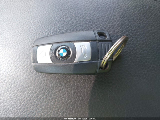 Продажа на аукционе авто 2006 Bmw 325xi, vin: WBAVD13516KV00976, номер лота: 45615216