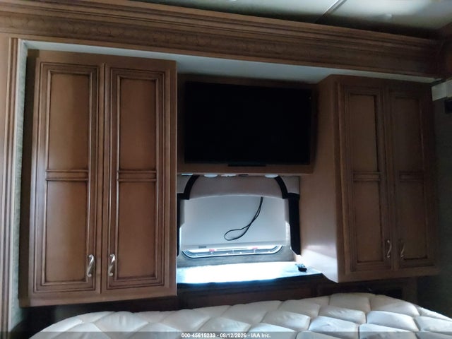 Продажа на аукционе авто 2015 Freightliner Chassis Xc, vin: 4UZAB2DT2FCGW3736, номер лота: 45615239