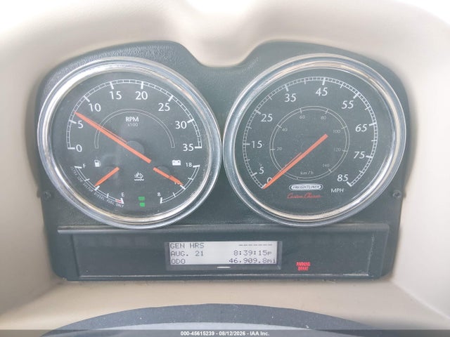 Продажа на аукционе авто 2015 Freightliner Chassis Xc, vin: 4UZAB2DT2FCGW3736, номер лота: 45615239