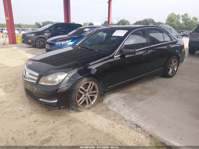 Aukcja sprzedaży 2013 Mercedes-benz C 250 Sport, vin: WDDGF4HBXDR269981, numer aukcji: 45615255