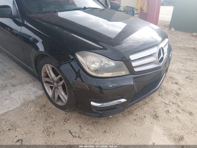 Aukcja sprzedaży 2013 Mercedes-benz C 250 Sport, vin: WDDGF4HBXDR269981, numer aukcji: 45615255
