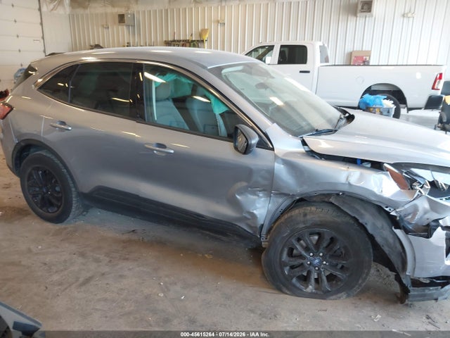 45615264 :رقم المزاد ، 1FMCU9G67NUB72330 vin ، 2022 Ford Escape Se مزاد بيع