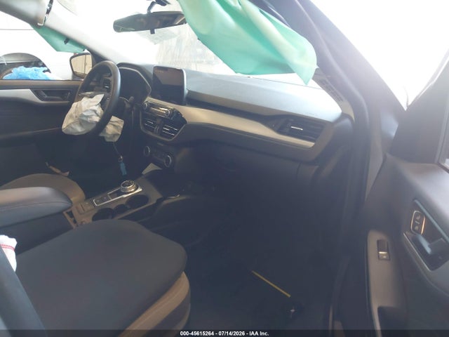 45615264 :رقم المزاد ، 1FMCU9G67NUB72330 vin ، 2022 Ford Escape Se مزاد بيع