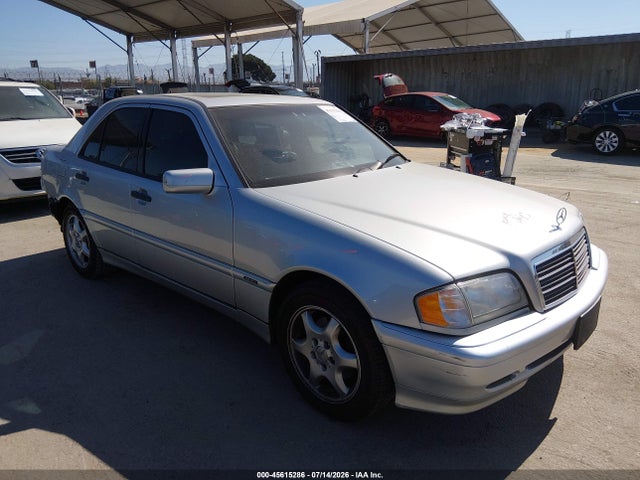 45615286 :رقم المزاد ، WDBHA24GXYA834042 vin ، 2000 Mercedes-benz C 230 Kompressor مزاد بيع