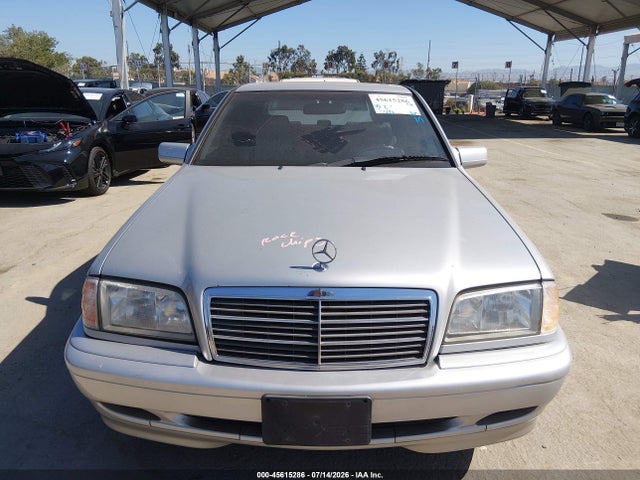 45615286 :رقم المزاد ، WDBHA24GXYA834042 vin ، 2000 Mercedes-benz C 230 Kompressor مزاد بيع